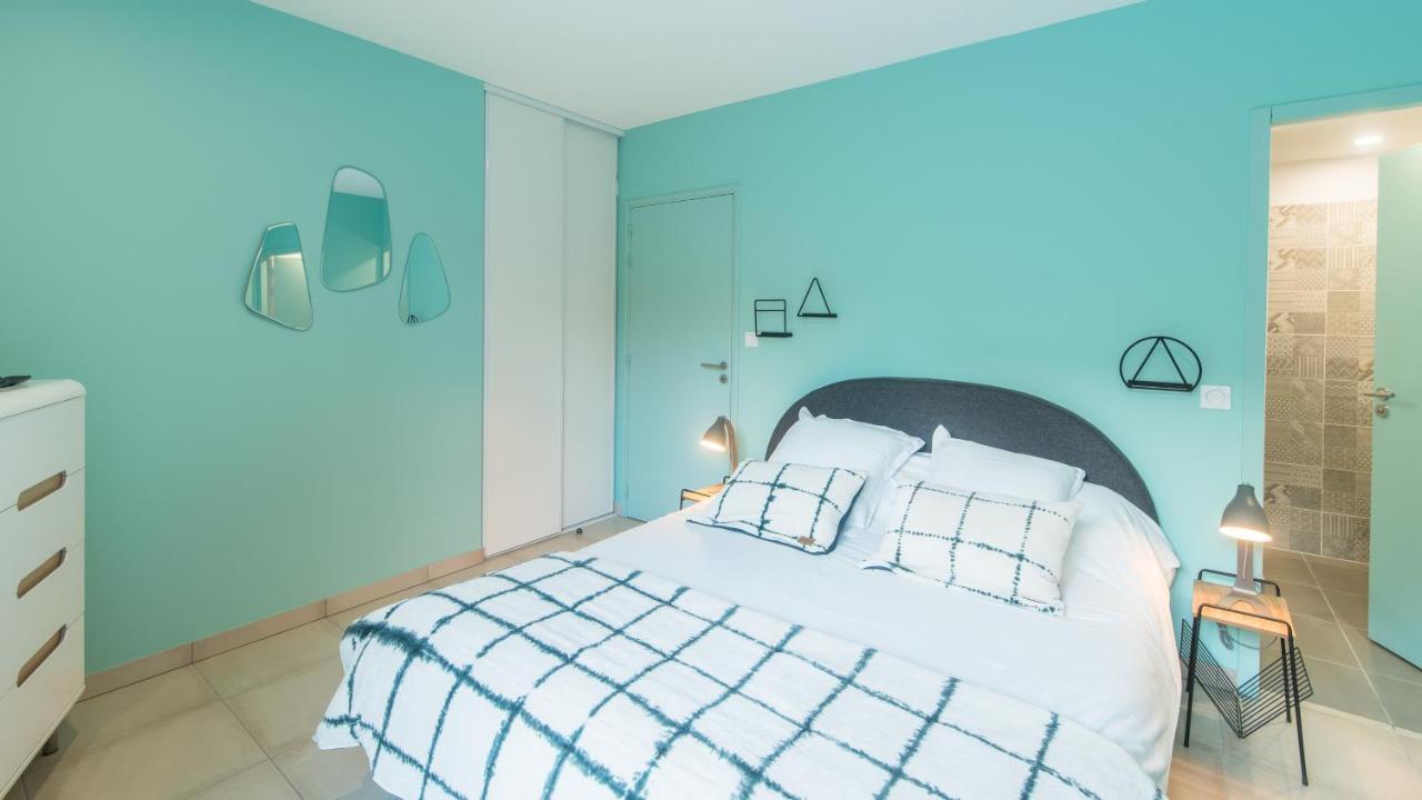 Cote Jardin Avec Jacuzzi Privatif Et Parking Prive Lägenhet Sarlat-la-Canéda Exteriör bild