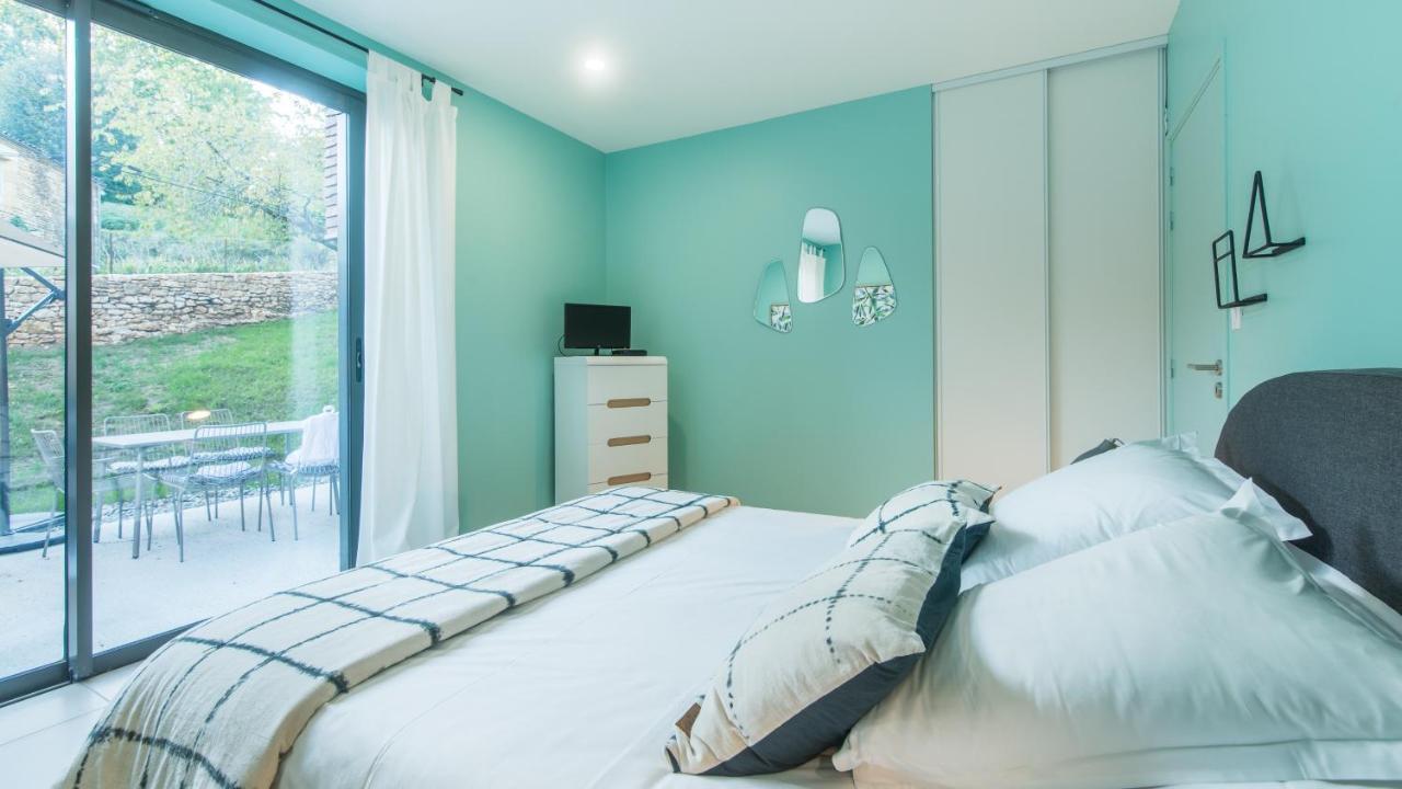 Cote Jardin Avec Jacuzzi Privatif Et Parking Prive Lägenhet Sarlat-la-Canéda Exteriör bild